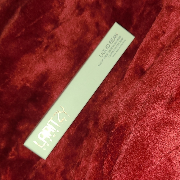 LARITZY LIQUID BEAM in shade topaz - Picture 4 of 5